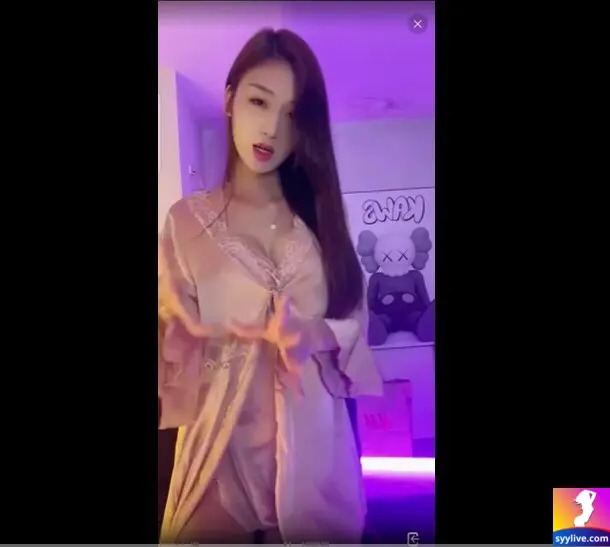 Vybaby Yylive Mặc Đầm Ngủ Show Hàng Nguyên Đêm Hình 7